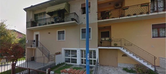 Квартира с 3 комнатами в Брешиа, Италия № 3467 28