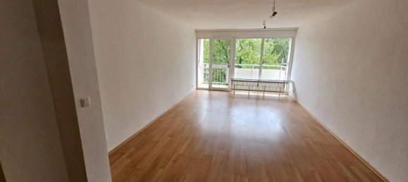 3 Schlafzimmer Wohnung in Bad Kreuznach, Germany, Nr. 59401 2