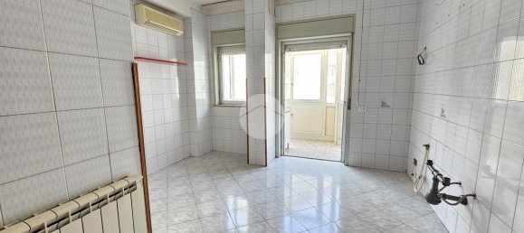 3-Zimmer Wohnung in Palermo, Italy, Nr. 148698 2
