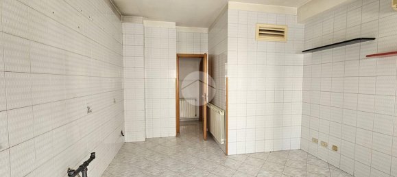 3-Zimmer Wohnung in Palermo, Italy, Nr. 148698 7