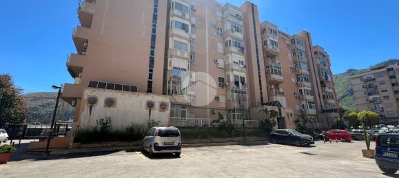 3-Zimmer Wohnung in Palermo, Italy, Nr. 148698 4