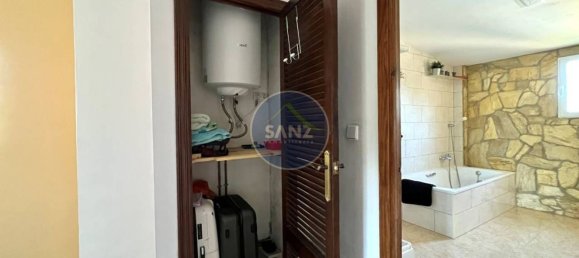 6 غرف نوم منزل في L'Olleria, Spain رقم 89882 28