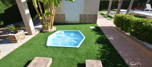 5 غرف نوم فيلا في Torrevieja, Spain رقم 13024 6