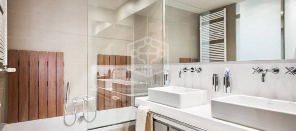 4 Schlafzimmer Wohnung in Barcelona, Spain, Nr. 7398 12