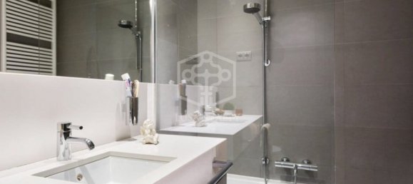 4 Schlafzimmer Wohnung in Barcelona, Spain, Nr. 7398 14