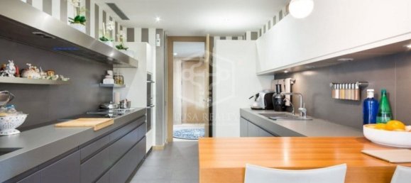 4 Schlafzimmer Wohnung in Barcelona, Spain, Nr. 7398 5