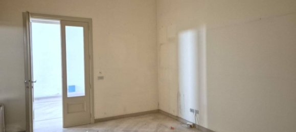 6 Schlafzimmer Wohnung in Trepuzzi, Italy, Nr. 304513 3