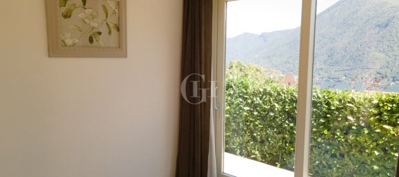 4 bedrooms Villa in Dizzasco, Italy No. 58318 11