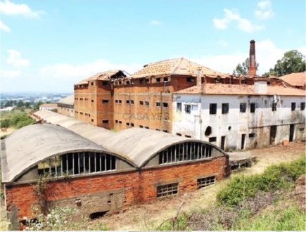 10088m² Warehouse in Tomar, Portugal No. 167940