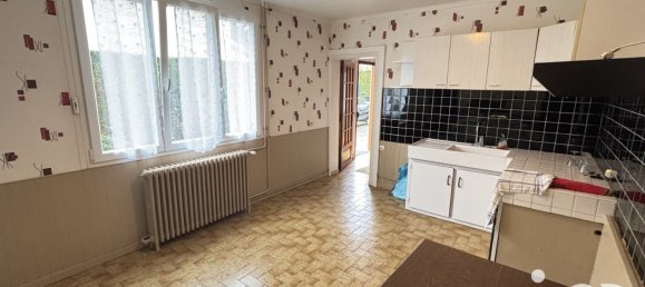 6-Zimmer Haus in Dommartin-le-Saint-Pere, France, Nr. 221633 4