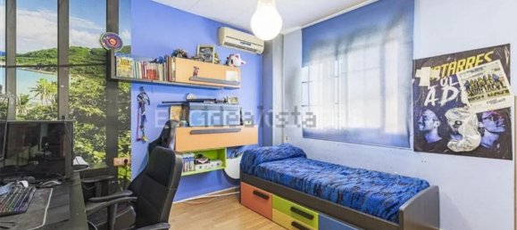 Moradia em banda T4 em Palau-Solita I Plegamans, Spain N.º 147136 16