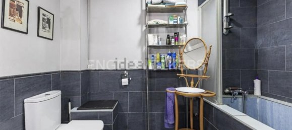 Moradia em banda T4 em Palau-Solita I Plegamans, Spain N.º 147136 25