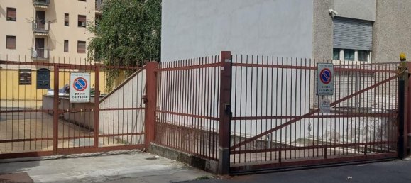 Garage in Sesto San Giovanni, Italy 12m², Nr. 359060 5