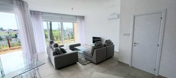 3 Schlafzimmer Villa in Chloraka, Cyprus, Nr. 20229 3