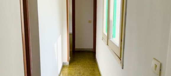 Дом с 3 комнатами в Фьюмичино, Италия № 94651 13