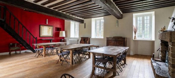 10 bedrooms House in Vitry-aux-Loges, France No. 244889 4