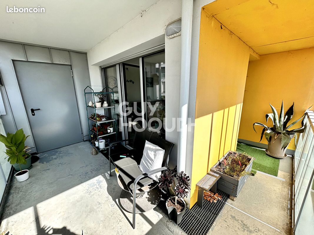 2 bedrooms Apartment in Bouguenais, France No. 340638