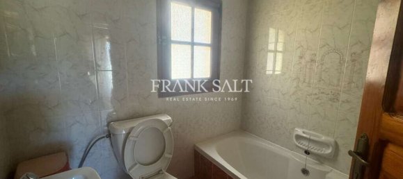 4 غرف نوم مزرعة في Gharb, Malta رقم 5415 21