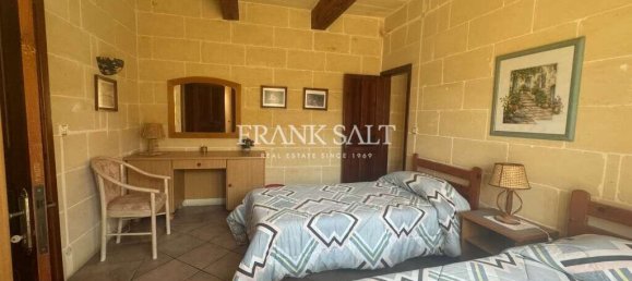 4 غرف نوم مزرعة في Gharb, Malta رقم 5415 16