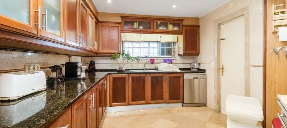 6 bedrooms House in Sintra, Portugal No. 131968 20