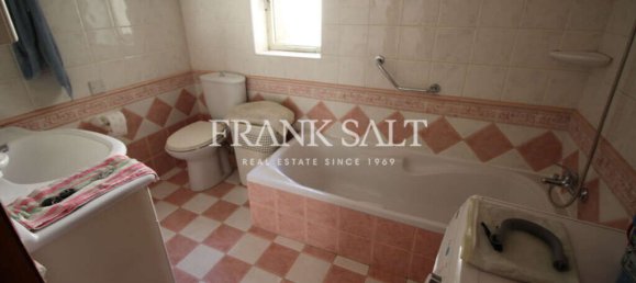 4 غرف نوم فيلا في Saint Paul's Bay, Malta رقم 10790 13