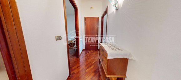 2 bedrooms Apartment in Bari, Italy No. 301865 25