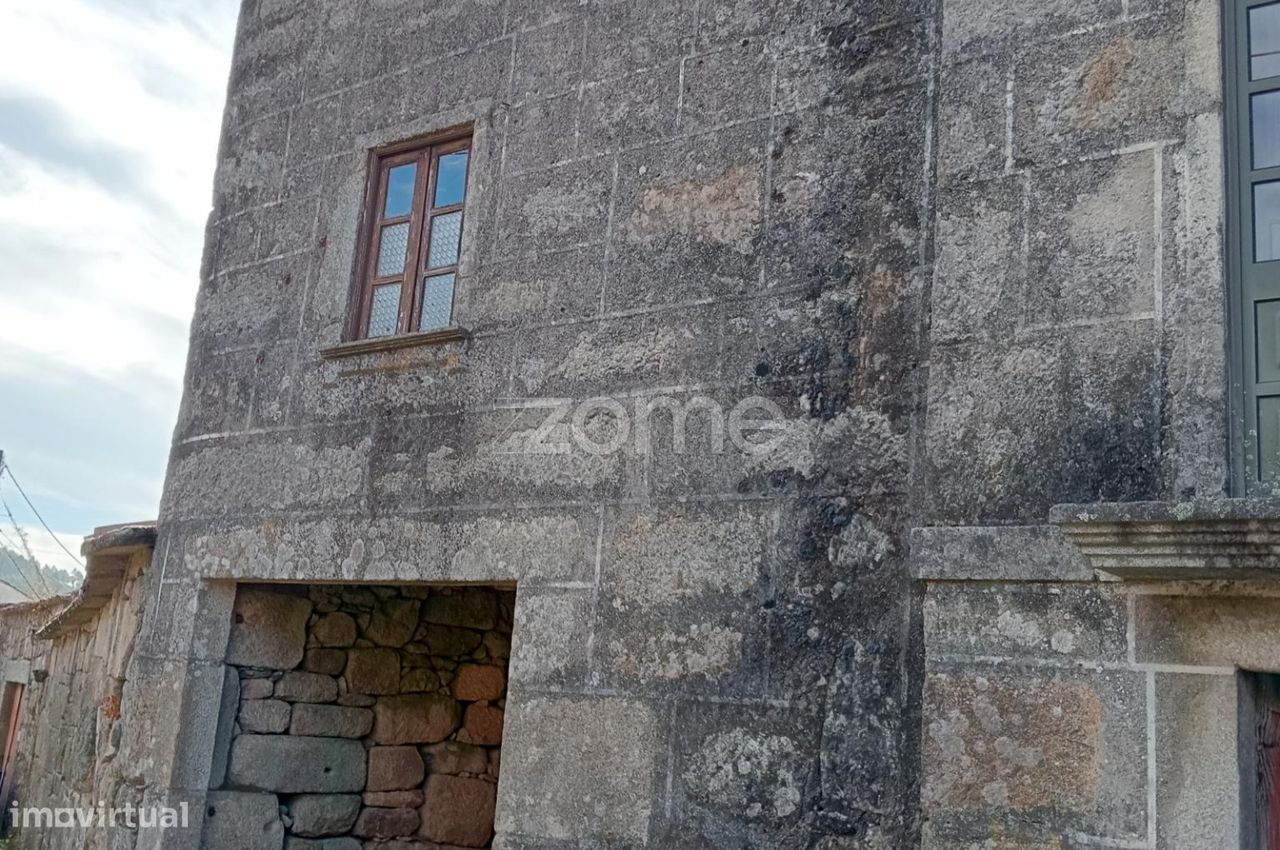 Дом с 6 спальнями в Тондела, Португалия № 57963