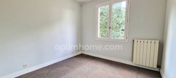 3 bedrooms House in Linas, France No. 322650 9