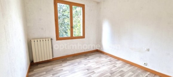 3 bedrooms House in Linas, France No. 322650 8