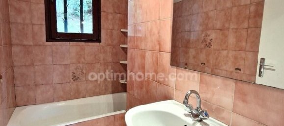 3 bedrooms House in Linas, France No. 322650 11