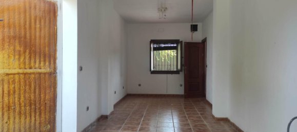4 Schlafzimmer Haus in Fuente Vaqueros, Spain, Nr. 92985 40