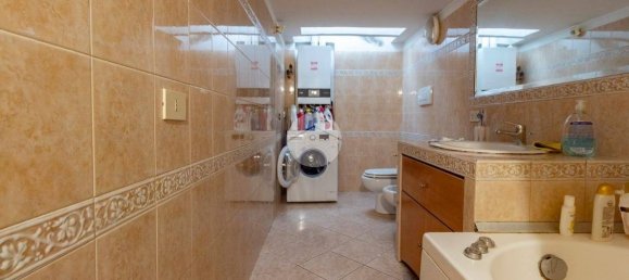 4 Schlafzimmer Wohnung in Rome, Italy, Nr. 333630 12