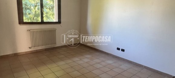 6 rooms Garage in Castrocaro Terme e Terra del Sole, Italy No. 293671 11