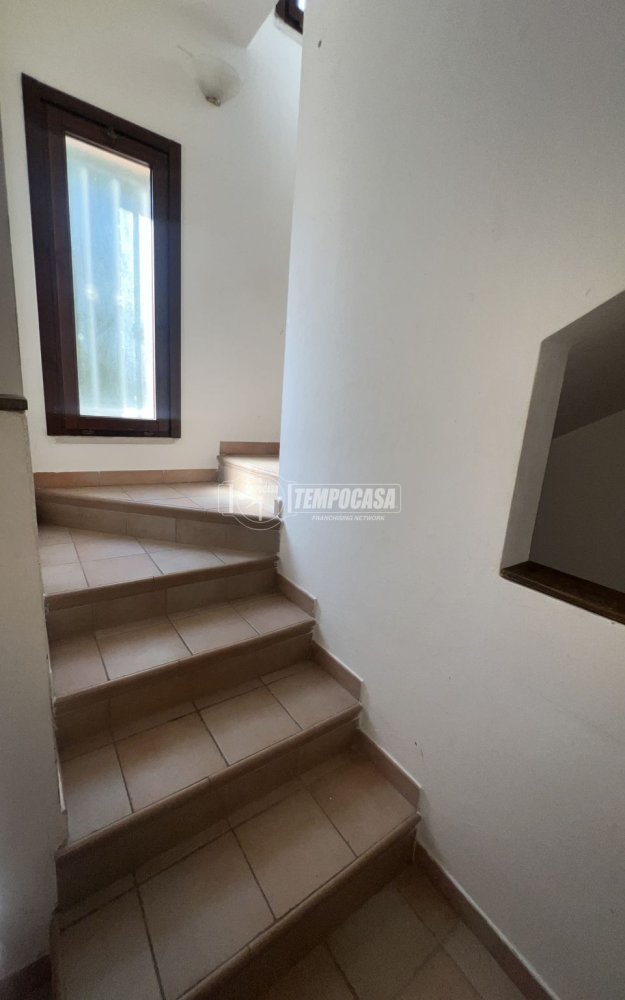 6 rooms Garage in Castrocaro Terme e Terra del Sole, Italy No. 293671