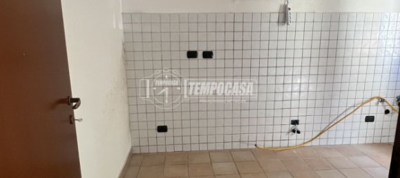 6 rooms Garage in Castrocaro Terme e Terra del Sole, Italy No. 293671 13