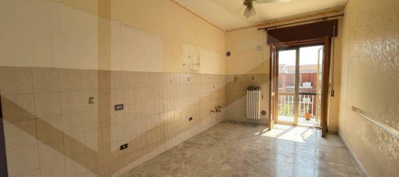5 rooms Apartment in Torremaggiore, Italy No. 28094 5