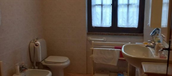 Дом с 5 комнатами в Каррара, Италия № 50526 11