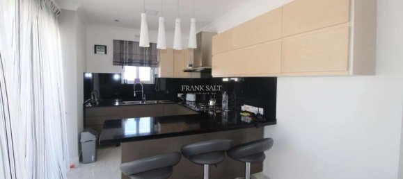 4 bedrooms Penthouse in Qala, Malta No. 5687 5