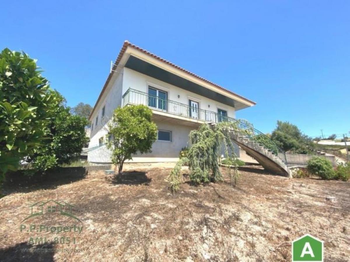 4 bedrooms House in Caldas da Rainha, Portugal No. 5182