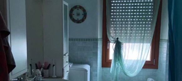 7غرفة شقة في Rivalta di Torino, Italy رقم 197935 12