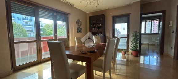 2 chambres Appartement à Cosenza, Italy No. 358677 2