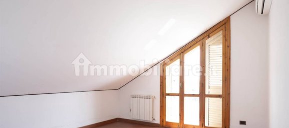 2 chambres Appartement à Misterbianco, Italy No. 321708 9