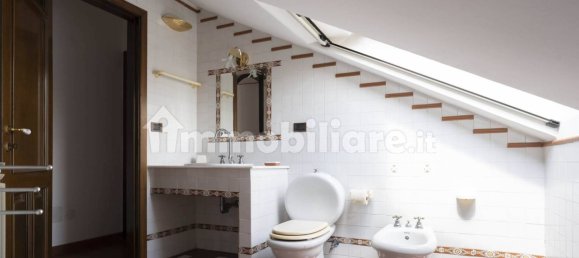 2 chambres Appartement à Misterbianco, Italy No. 321708 25