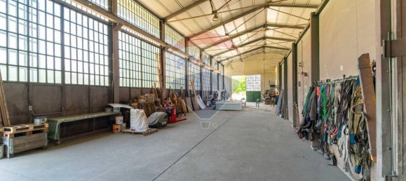 2500m² Warehouse in Baldichieri d'Asti, Italy No. 340564 45