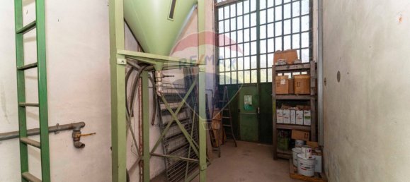 2500m² Warehouse in Baldichieri d'Asti, Italy No. 340564 49