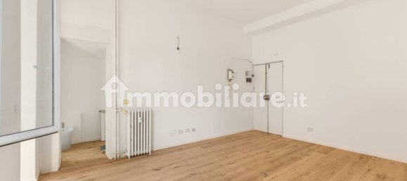 Studio in Milan, Italy No. 246114 4