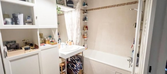 2 bedrooms Apartment in Bezons, France No. 164102 8