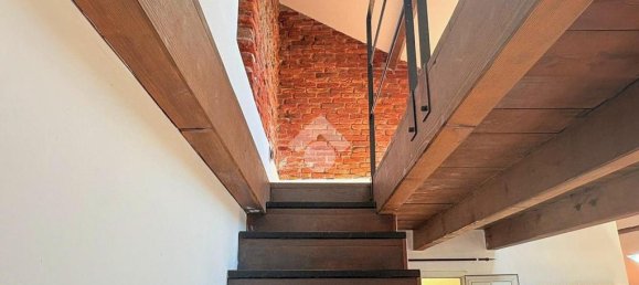 Квартира с 2 спальнями в Савона, Италия № 381063 11