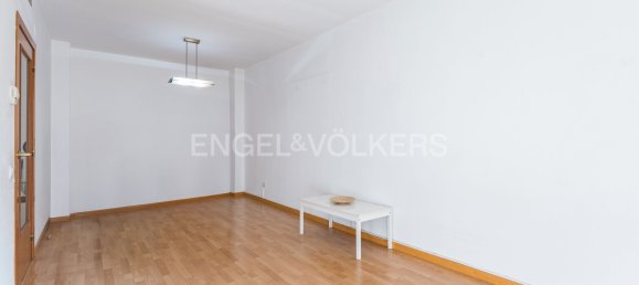 3 Schlafzimmer Wohnung in Sants-Montjuic, Spain, Nr. 175119 5