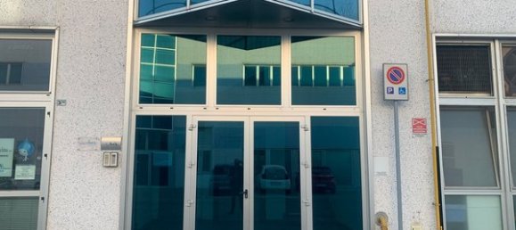 325m² Office in Castel Maggiore, Italy No. 227091 36